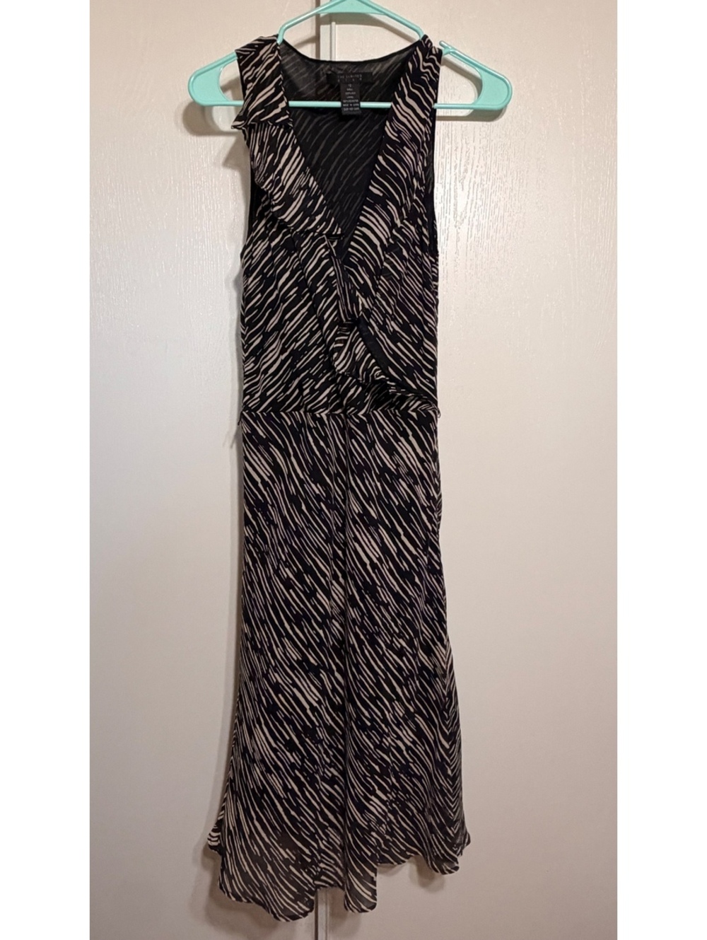 The Limited 100% Silk Ruffle Maxi Dress Black Ivory Print Size 12
